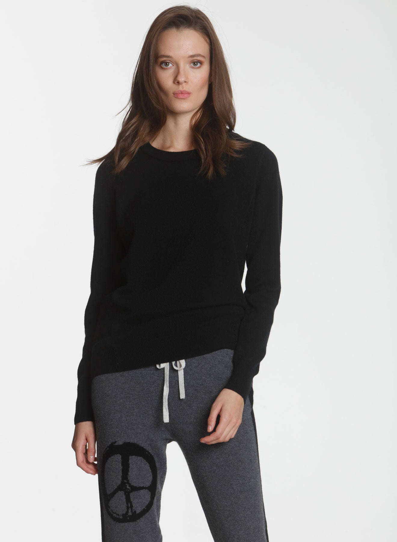 CORE Cashmere Crew - Black