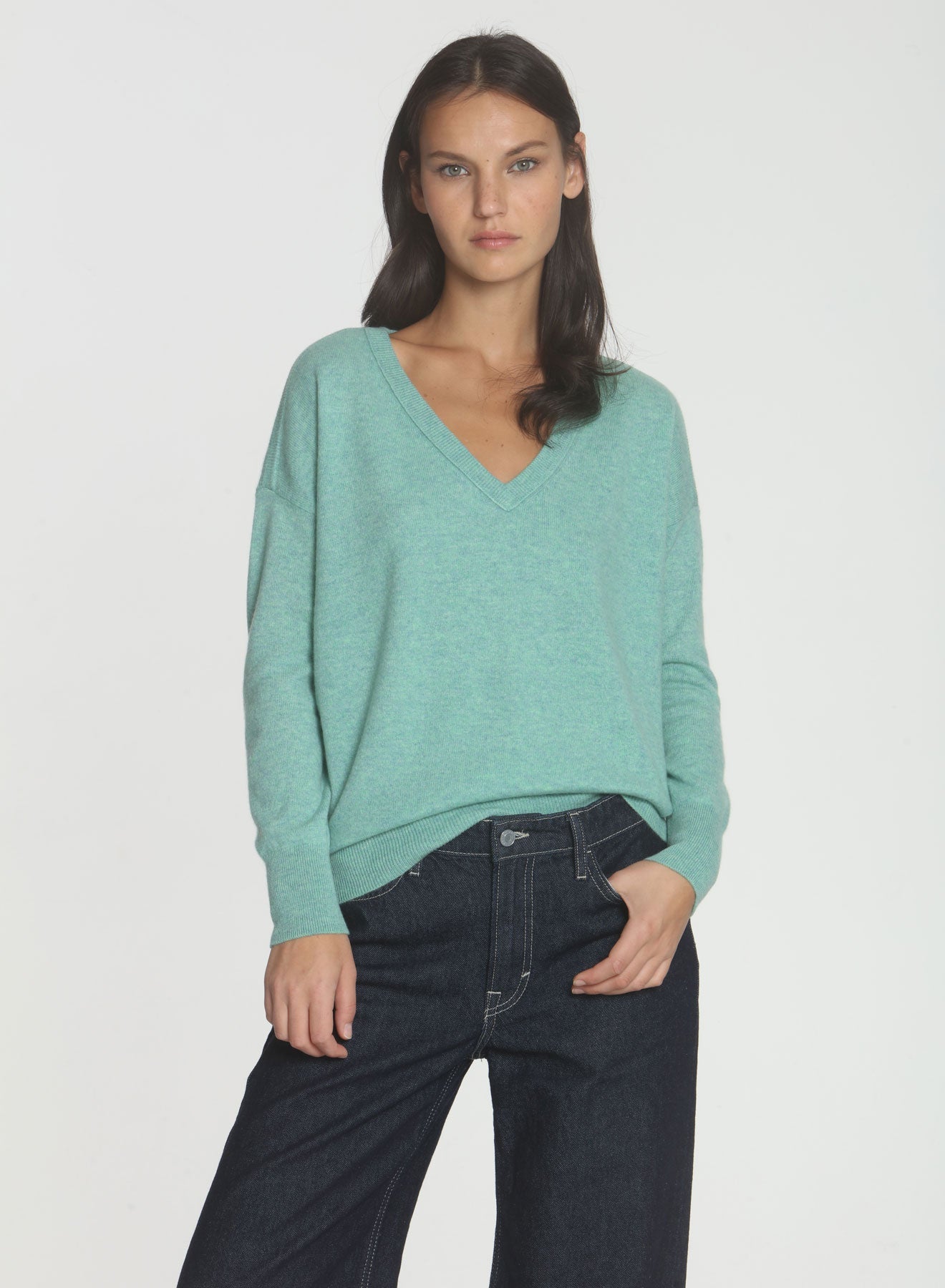 CORE Cashmere BF Vee - Peacock