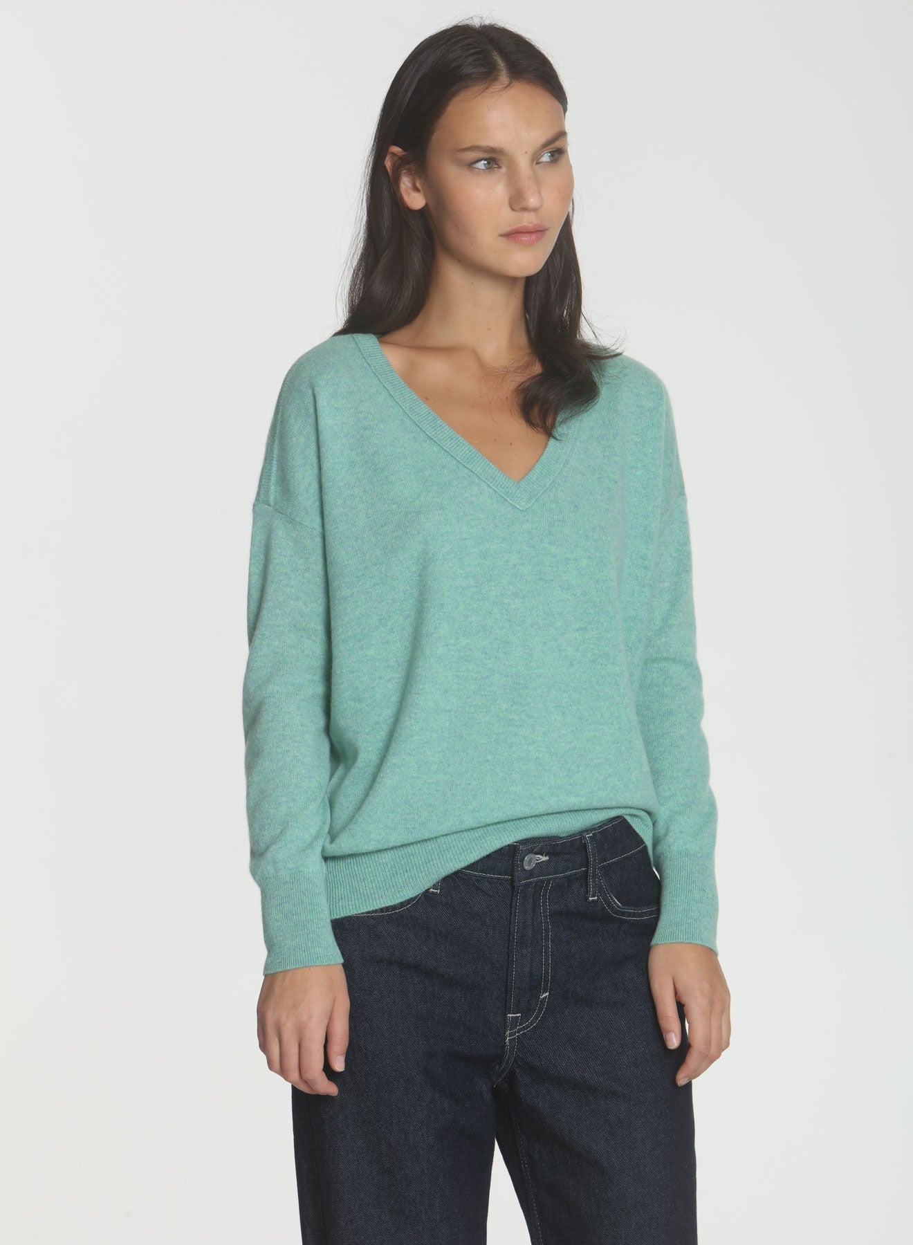 CORE Cashmere BF Vee - Peacock