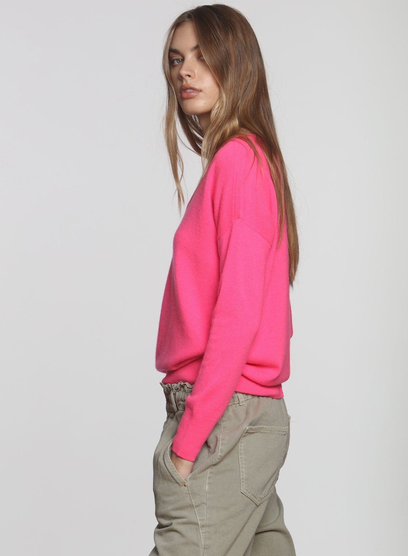 CORE Cashmere BF Vee - Flo Pink