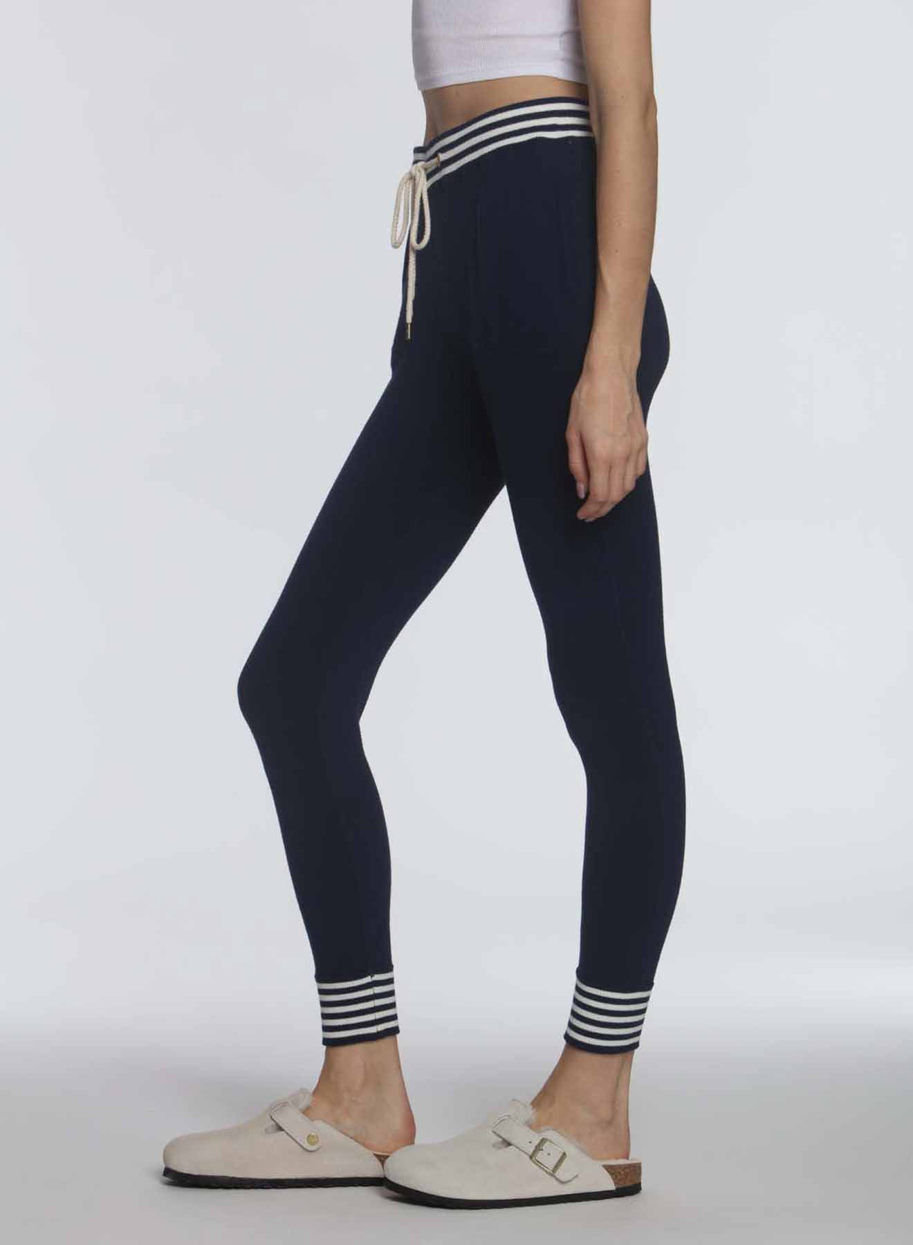 Slim Jim Jogger - Navy/white