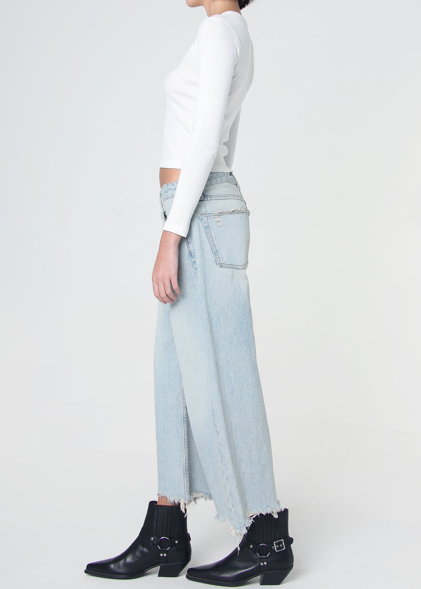 Kallie Cropped Relaxed Curve