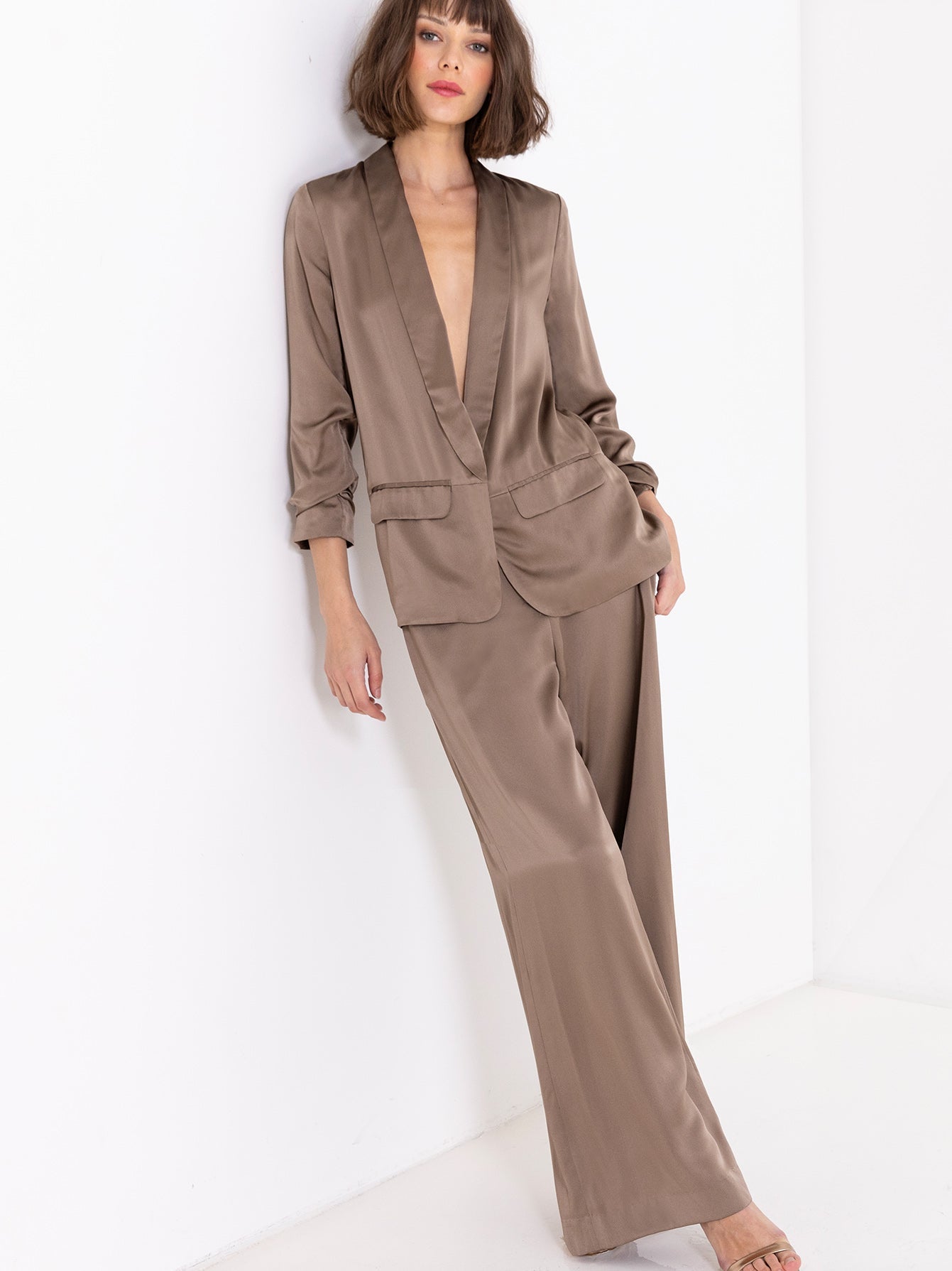 go luxe scrunch blazer