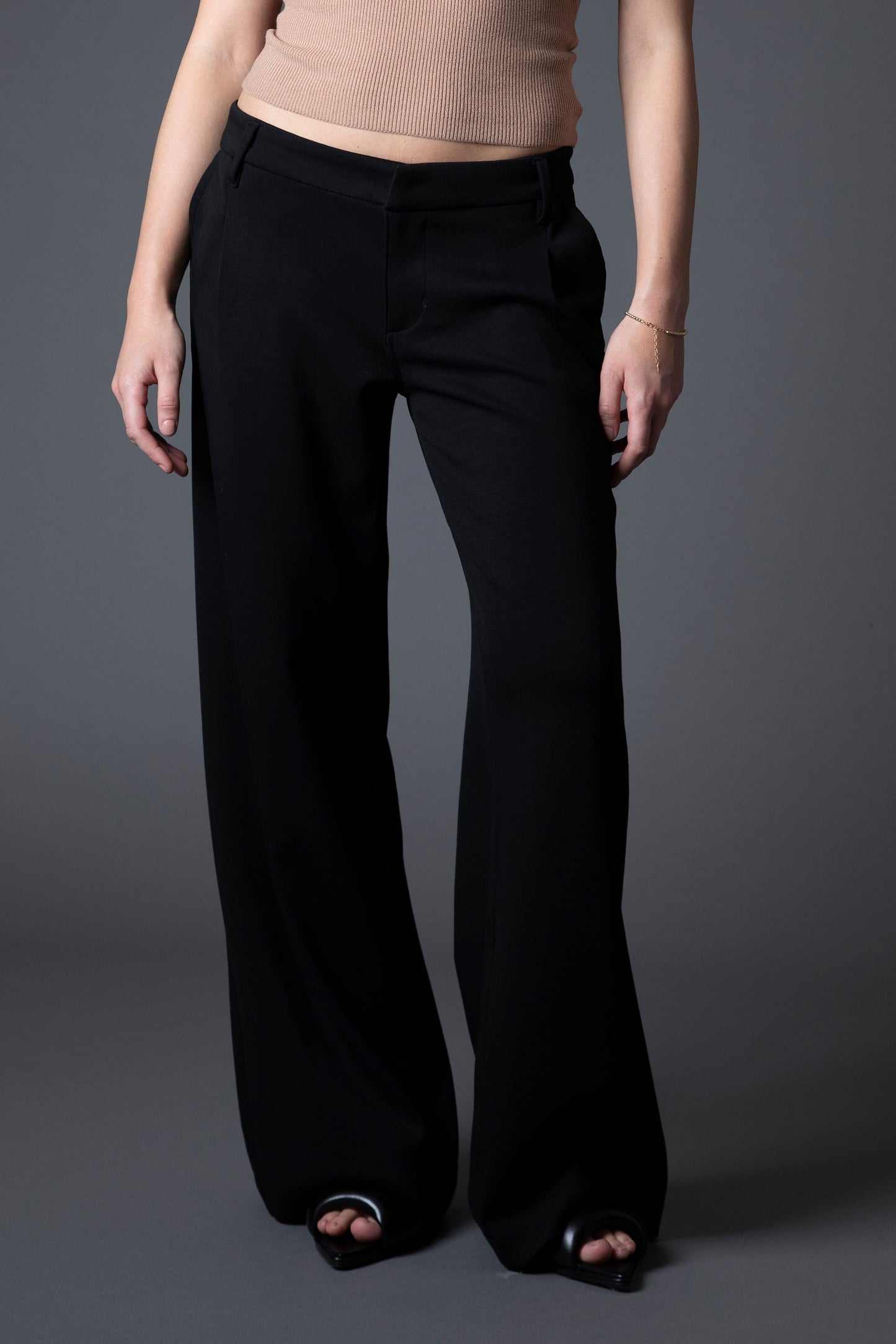 Taylor Trouser in Black